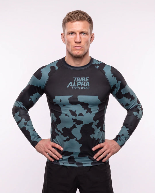 rashguard-green-camo
